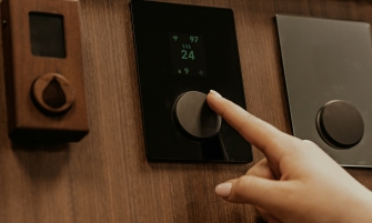 Are Steam Rooms and Steam Showers Safe for Everyone?